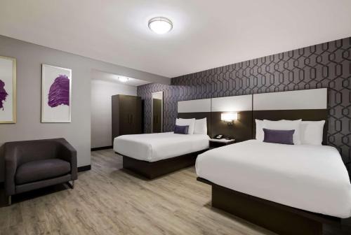 Surestay Hotel 