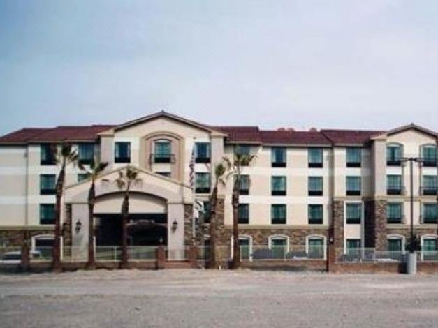 Photo of Buildings in Whitney Ranch