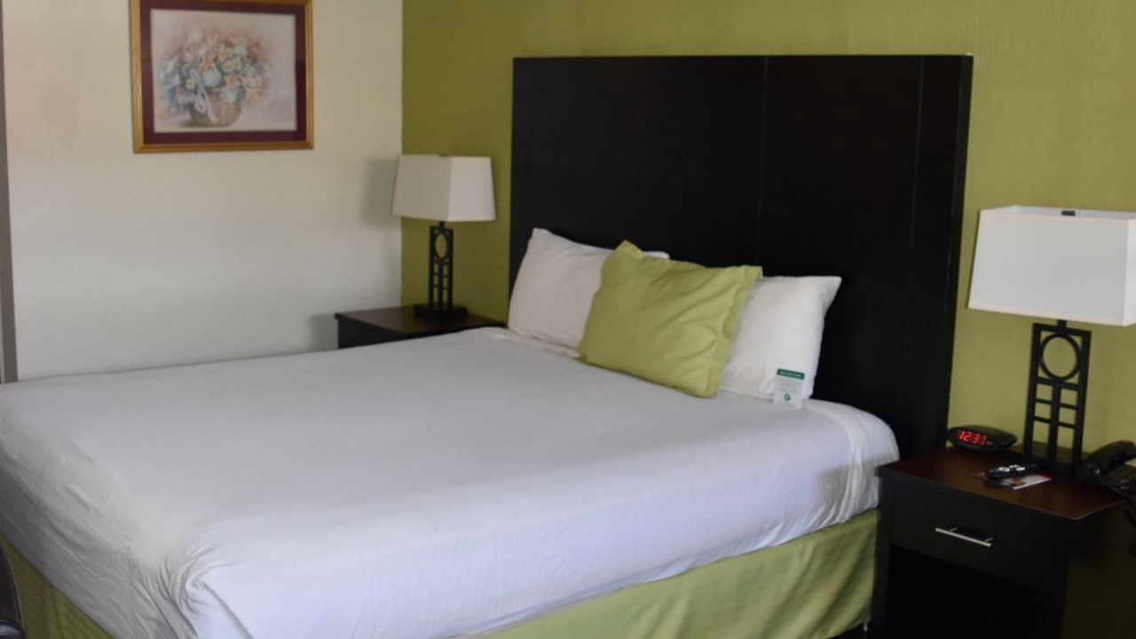 Photo of Bedroom in Old Town