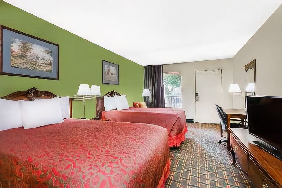 Photo of Bedroom in Northwest Pensacola