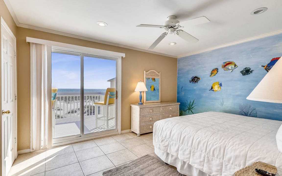 Photo of Bedroom in Holiday Isle