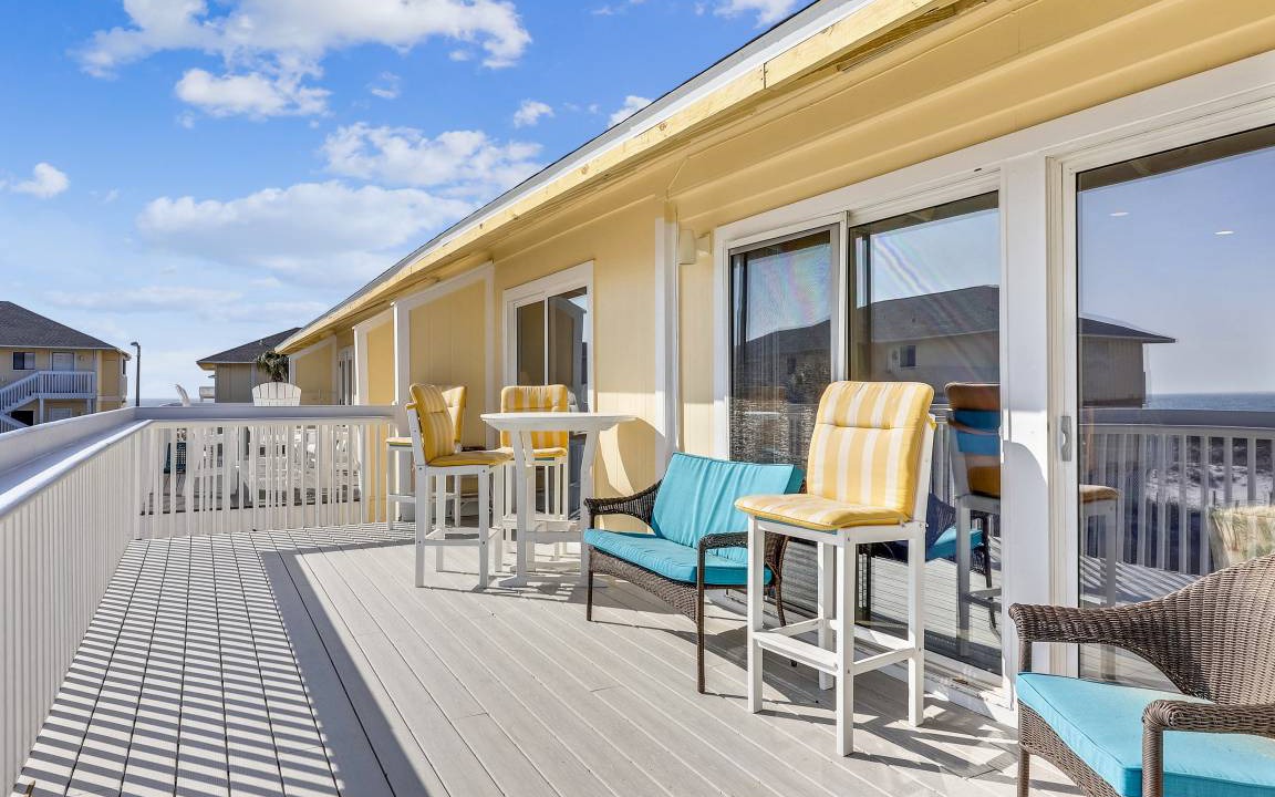 Photo of Patio Balcony in Holiday Isle