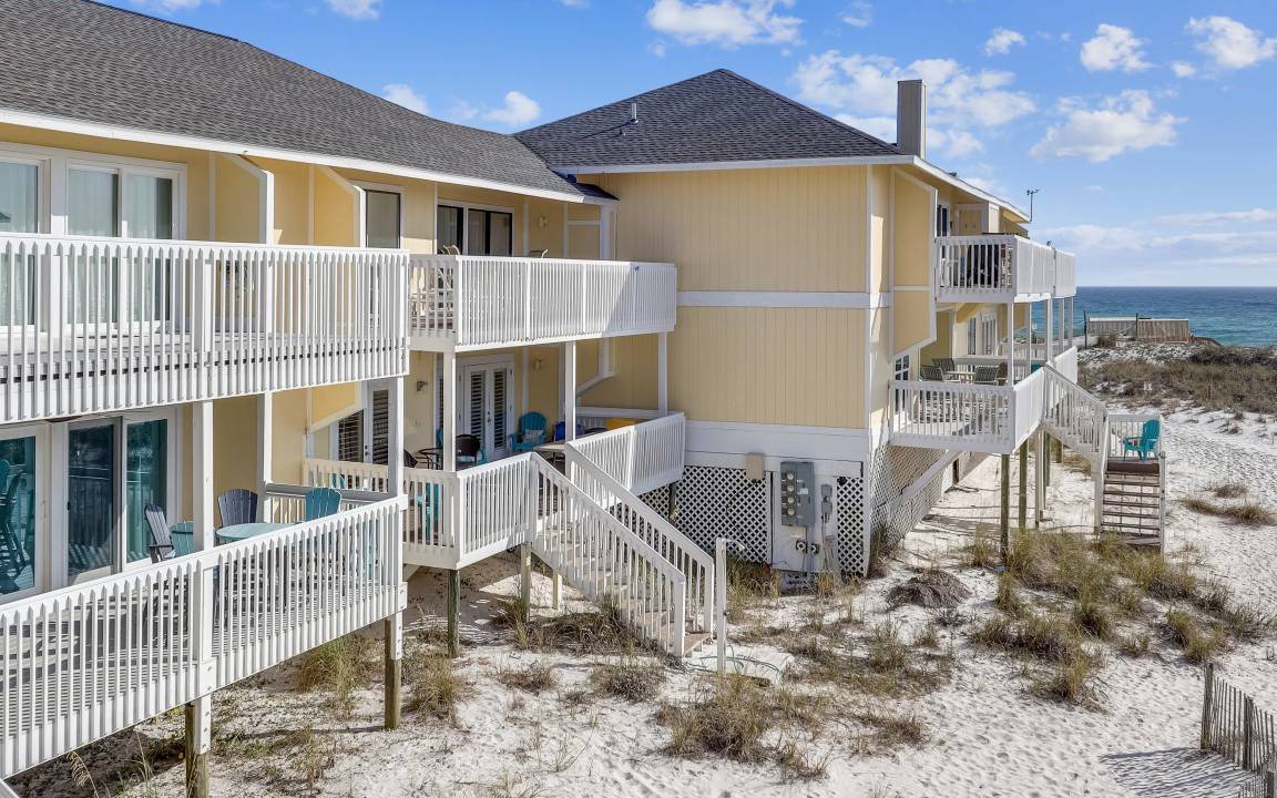 Photo of Patio Balcony in Holiday Isle