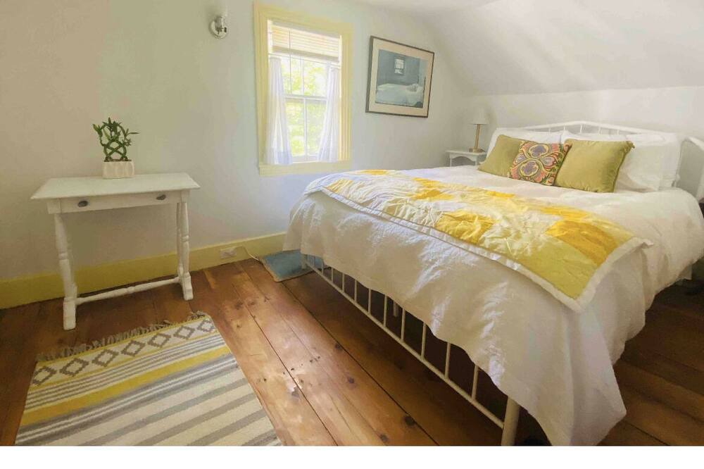 Photo of Bedroom in Rockland