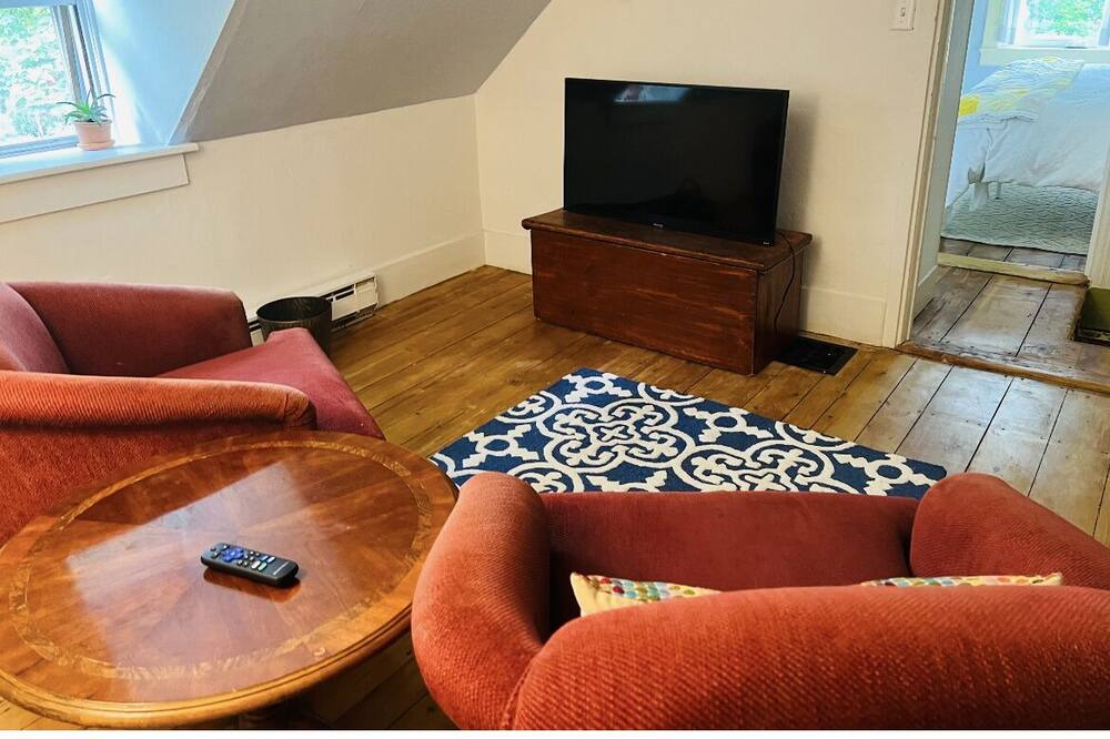 Photo of Livingroom in Rockland