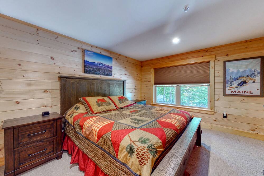 Photo of Bedroom in Carrabassett Valley