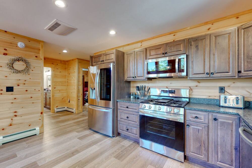 Photo of Kitchen in Carrabassett Valley