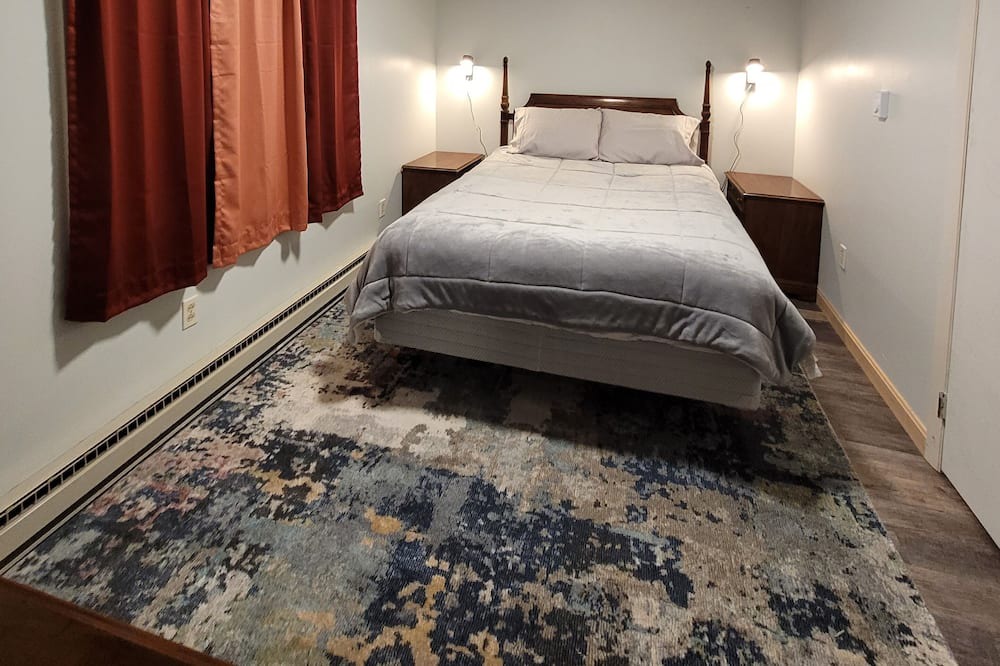 Photo of Bedroom in Kingfield