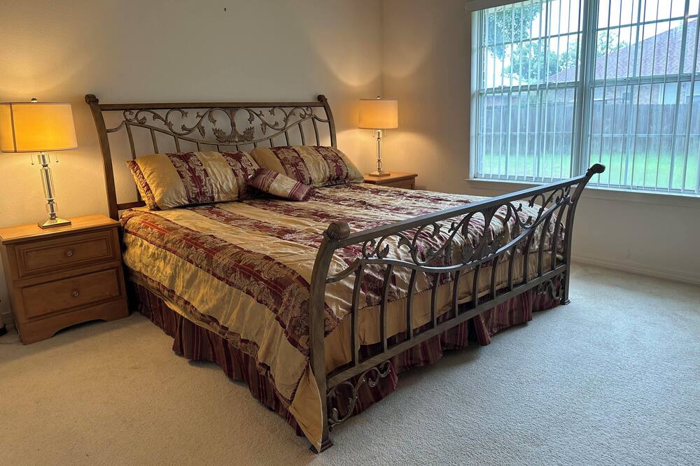 Photo of Bedroom in Bellview