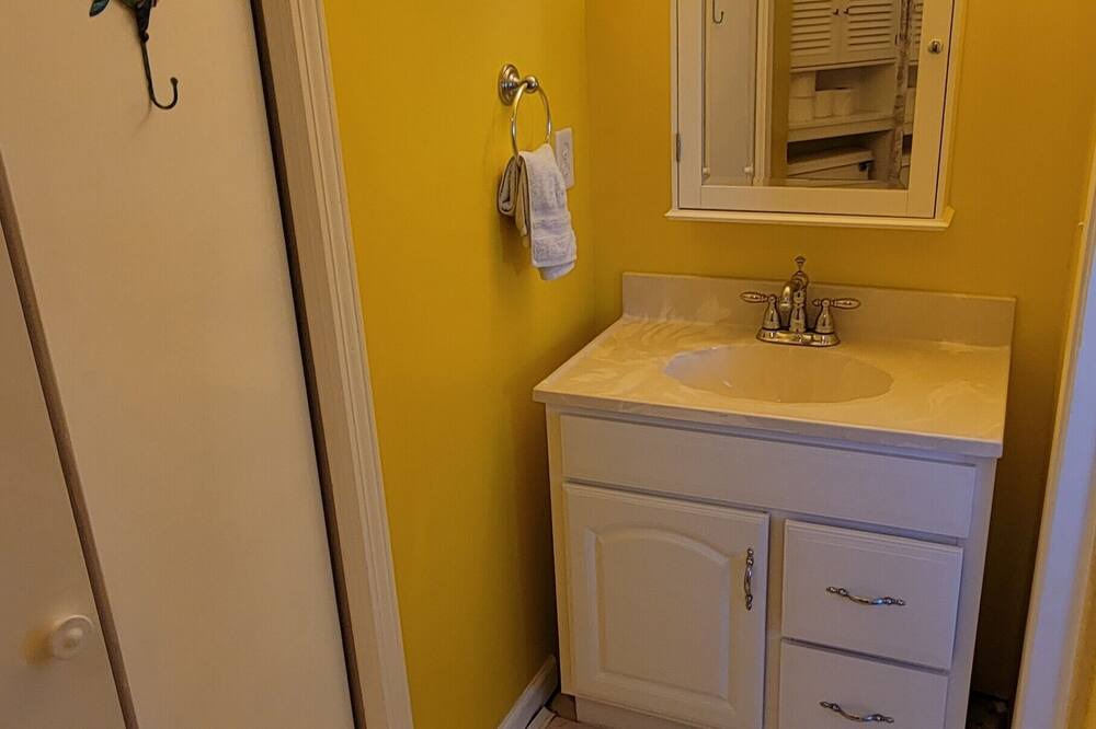Photo of Bathroom in Holiday Beach