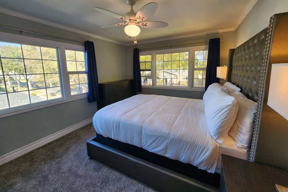 Photo of Bedroom in Harbor