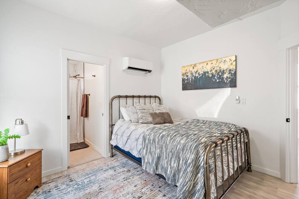 Photo of Bedroom in Downtown Boise
