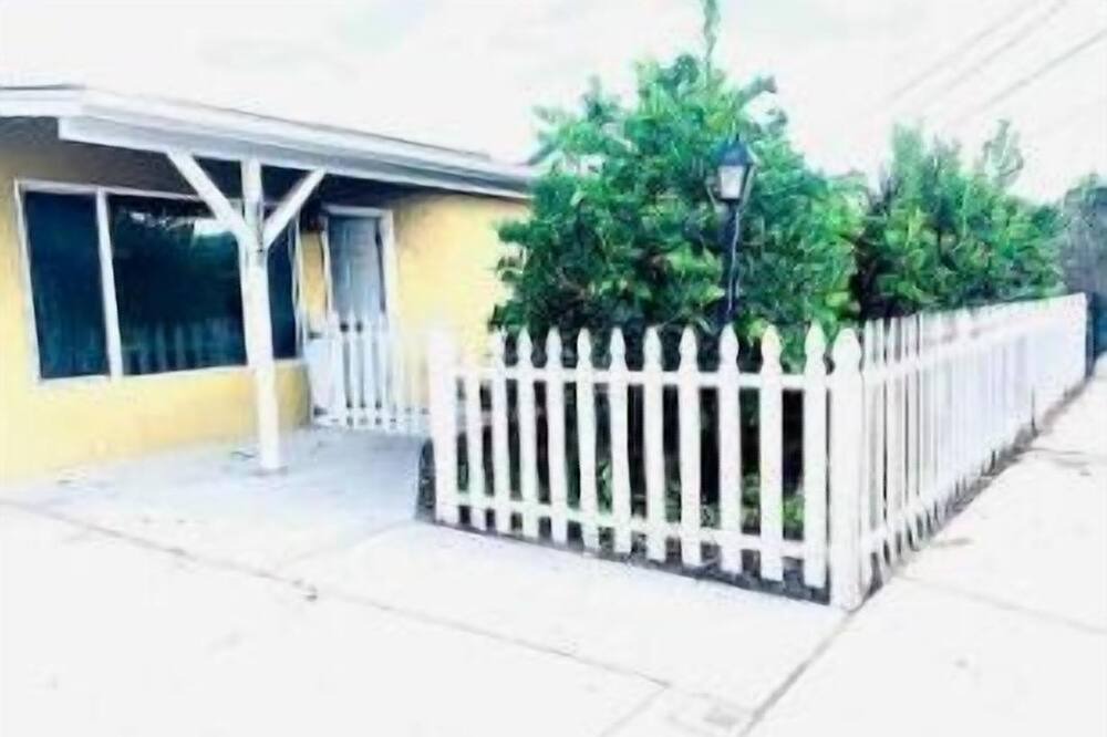 Photo of Outdoor in Morena