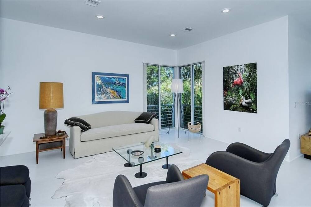 Photo of Others in Ringling Estates