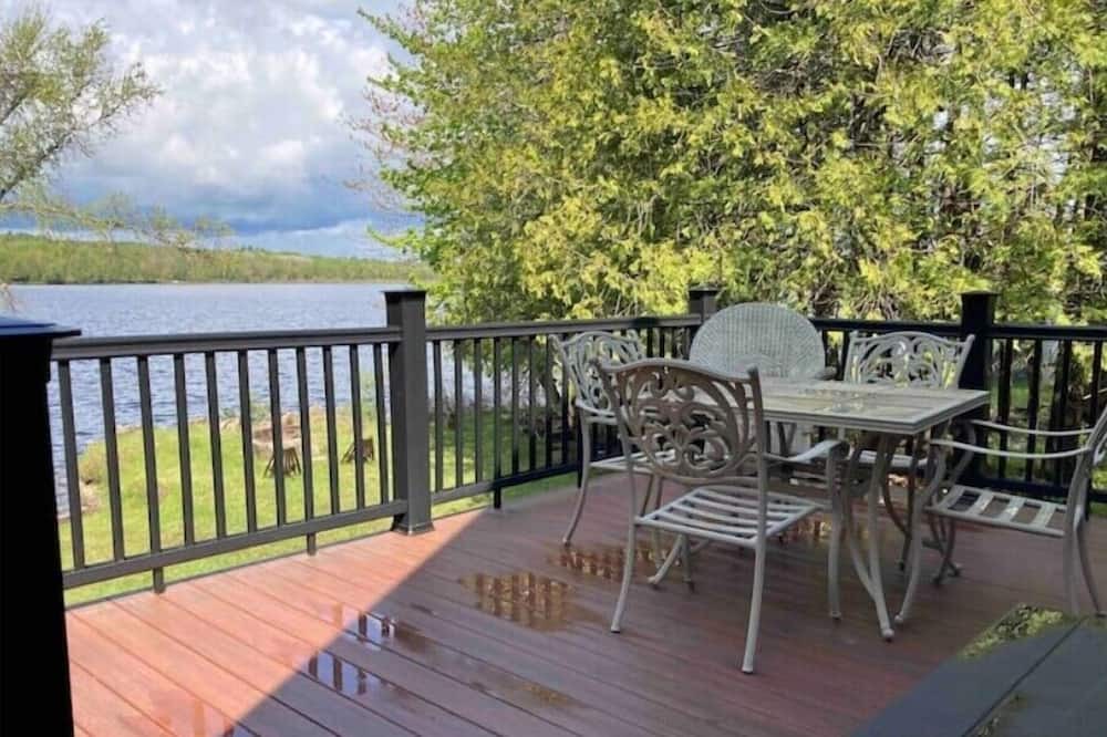Photo of Outdoor in Dexter