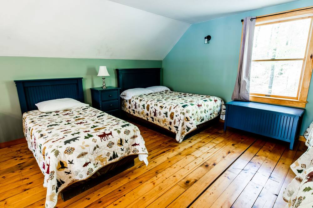 Photo of Bedroom in Caratunk
