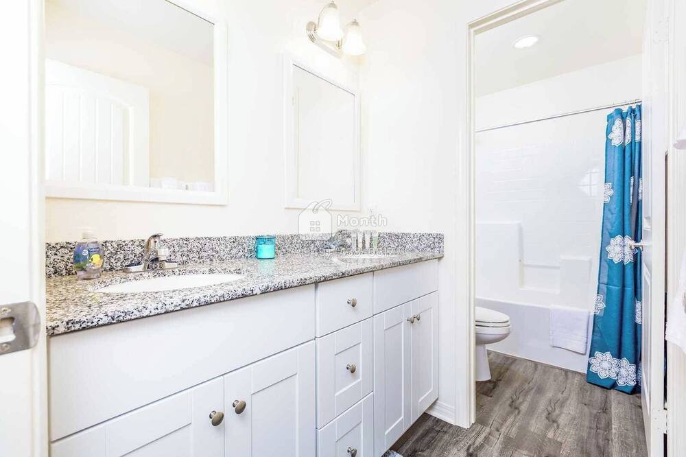 Photo of Bathroom in Moreno Valley