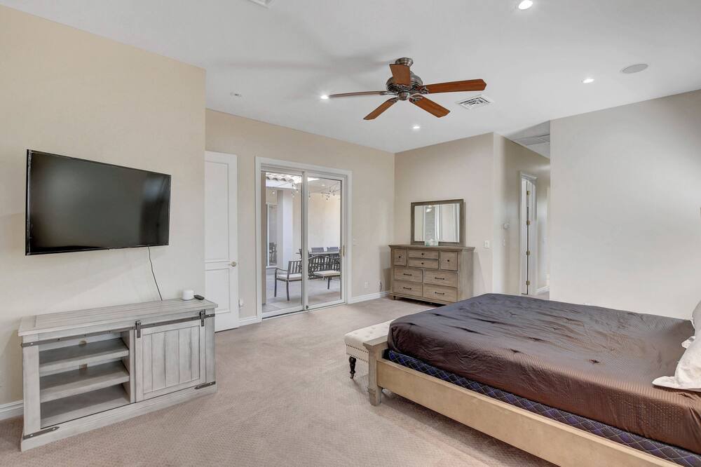 Photo of Bedroom in Spring Valley
