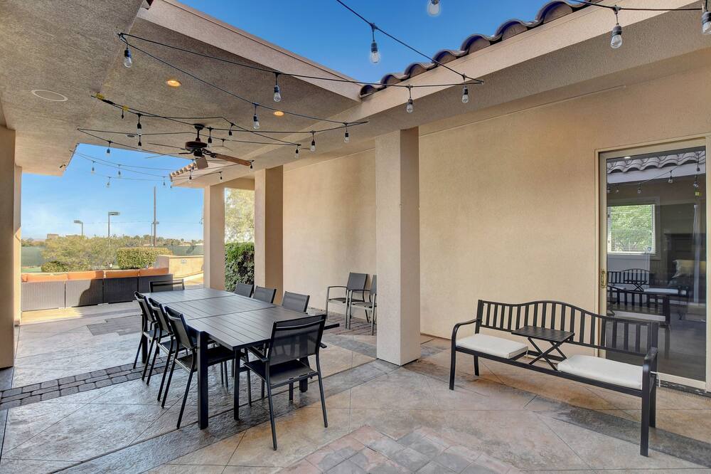 Photo of Outdoor in Spring Valley