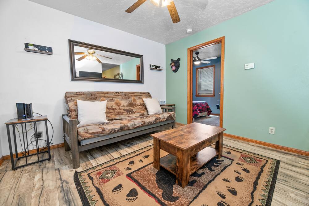 Photo of Livingroom in Ironwood Estates