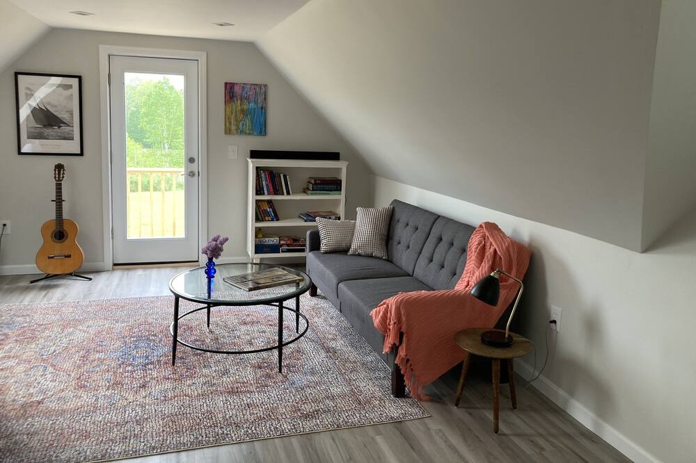 Photo of Bedroom in Warren