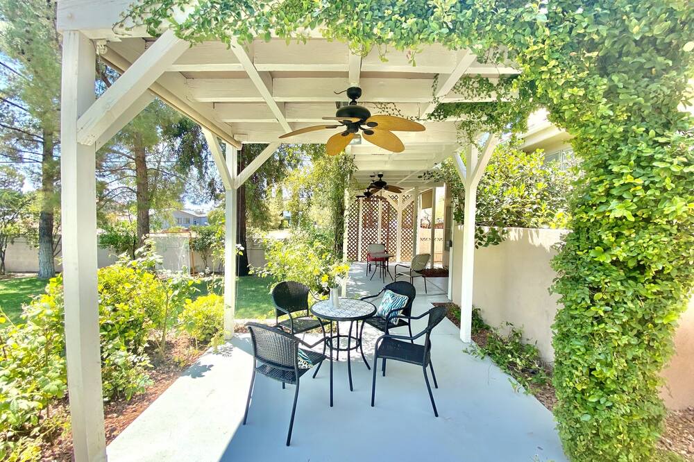 Photo of Outdoor in Spring Valley