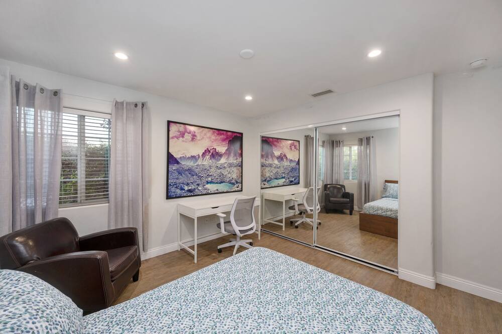Photo of Bedroom in Downtown Los Angeles