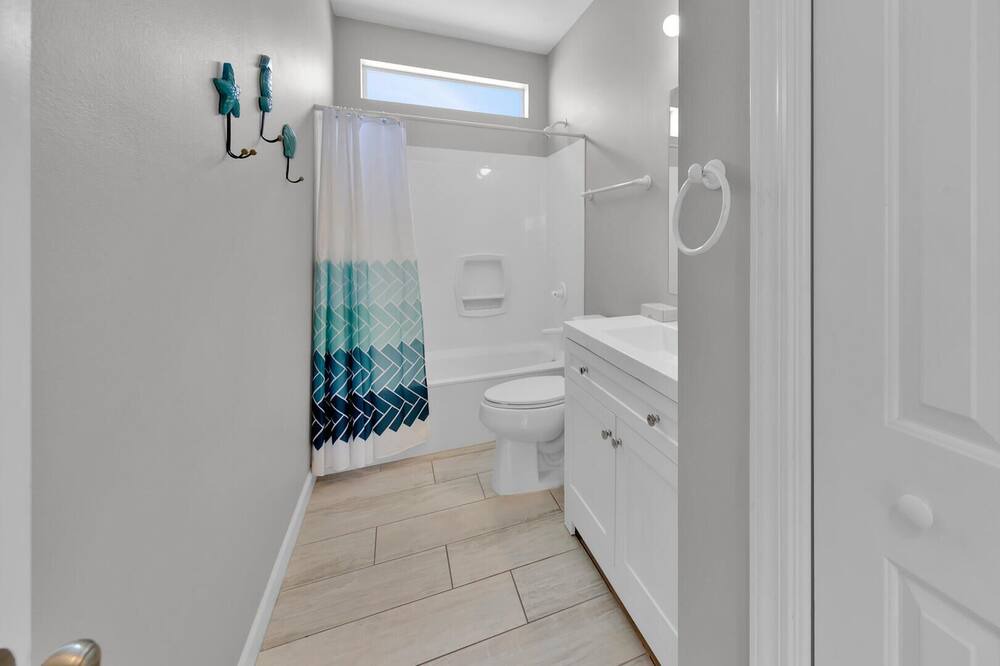 Photo of Bedroom in Miramar Beach