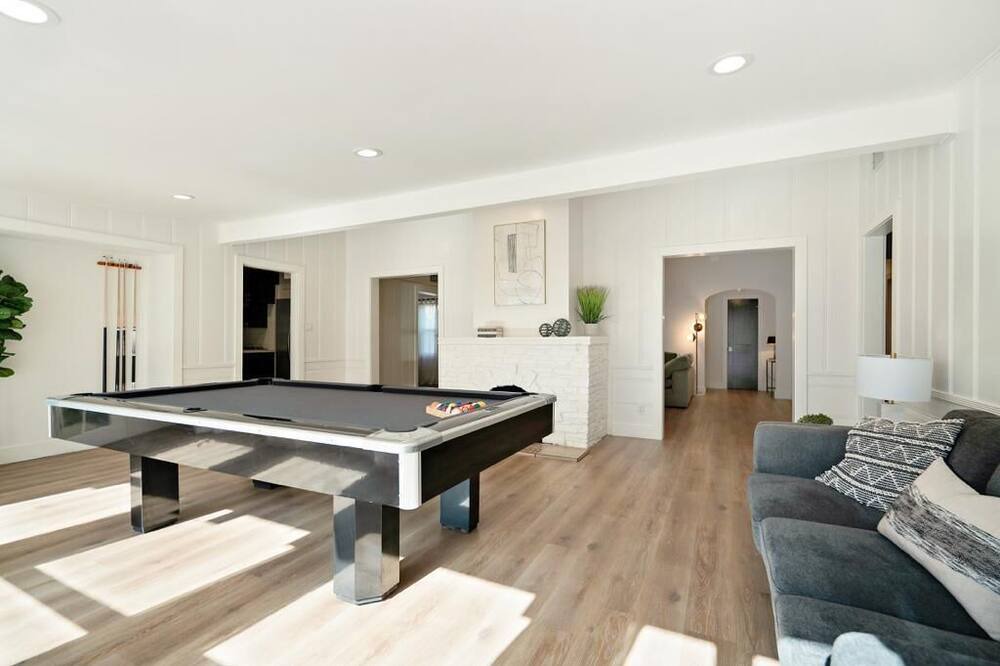 Photo of Bedroom in Valley Village