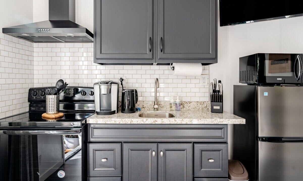 Photo of Kitchen in Ladera Heights