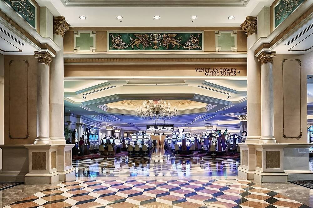 Photo of Others in Las Vegas Strip