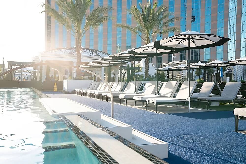 Photo of Others in Las Vegas Strip