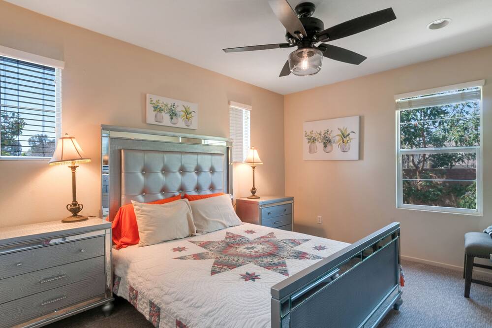Photo of Bedroom in Fontana
