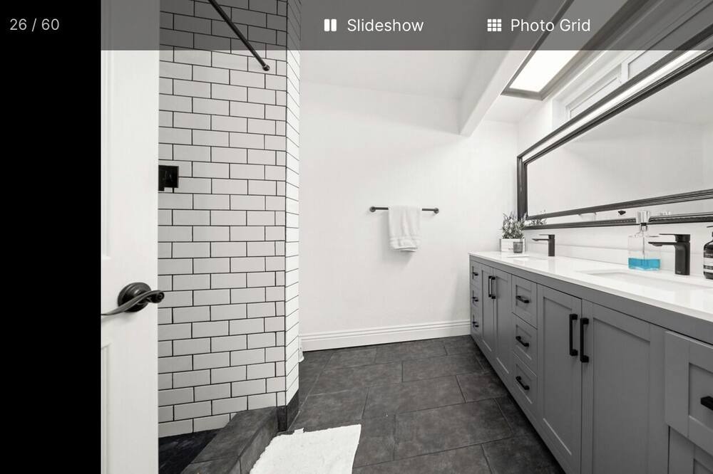 Photo of Bathroom in Canyon Lake
