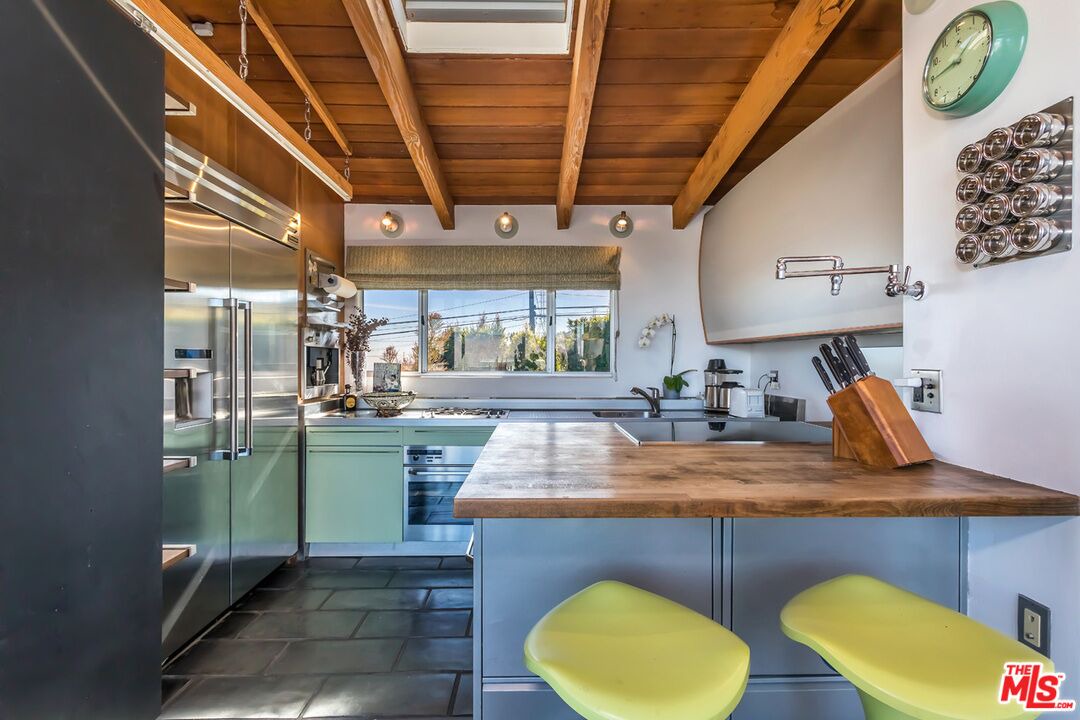 Photo of Kitchen in Hollywood Hills