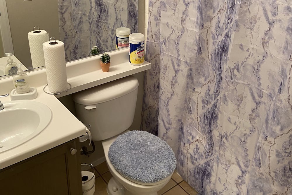 Photo of Bathroom in Rhodes Ranch