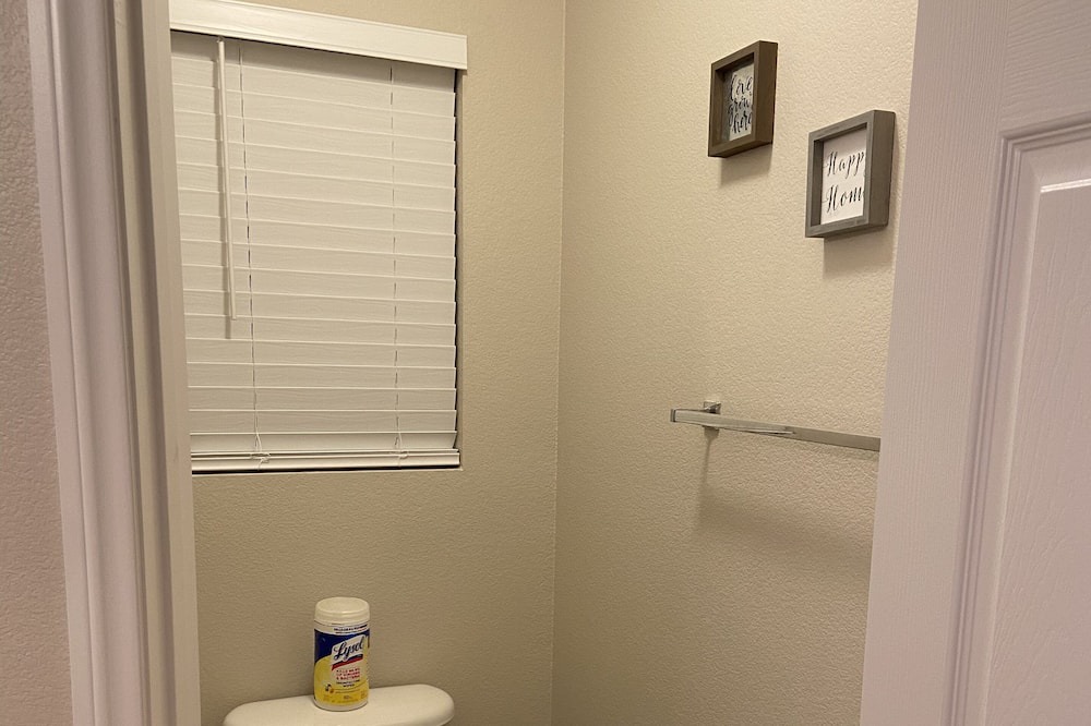 Photo of Bathroom in Rhodes Ranch
