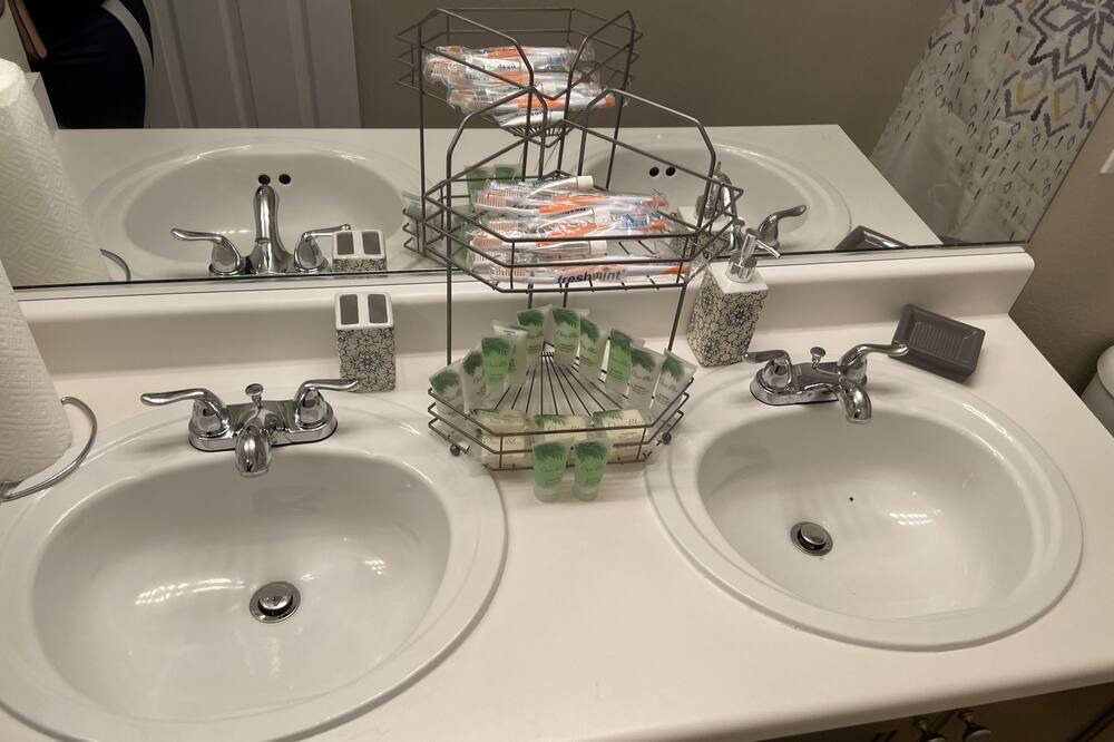 Photo of Bathroom in Rhodes Ranch