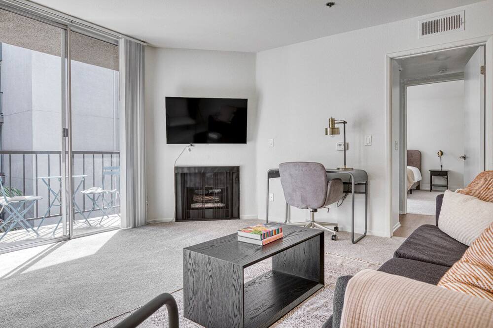 Photo of Livingroom in Los Feliz