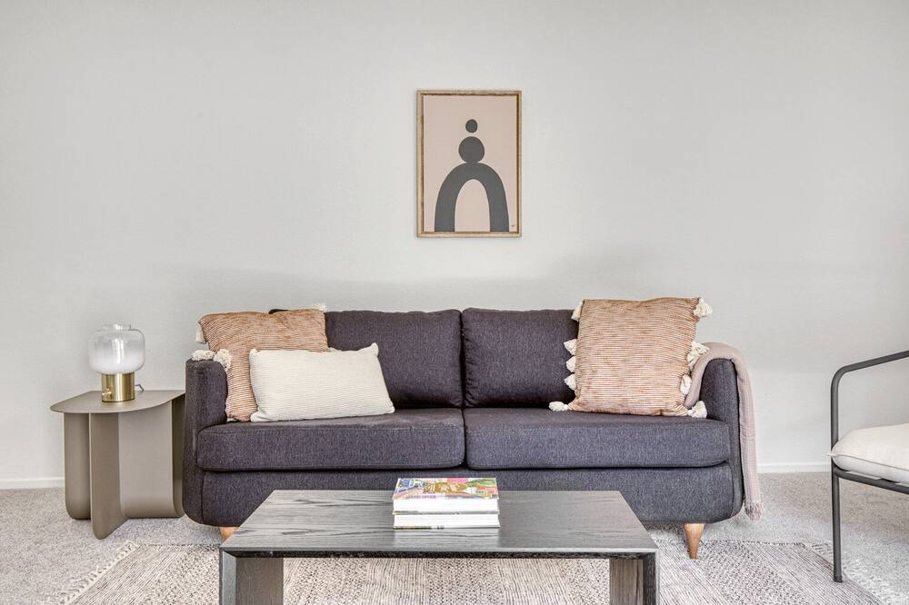 Photo of Livingroom in Los Feliz