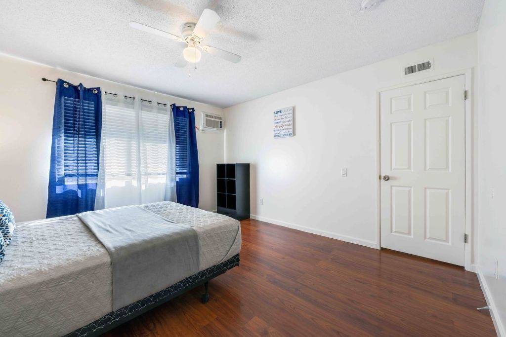 Photo of Bedroom in Riverside