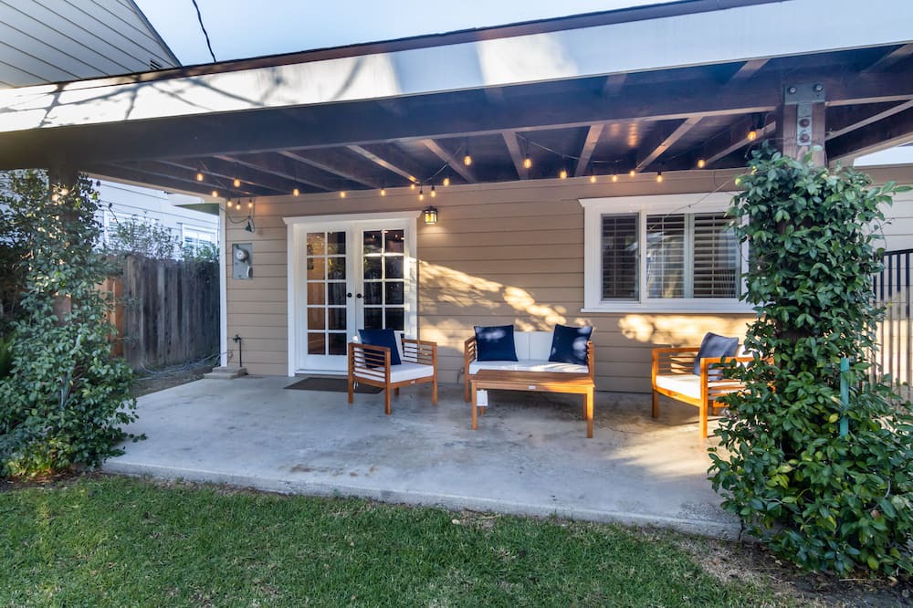 Photo of Patio Balcony in Sherman Oaks