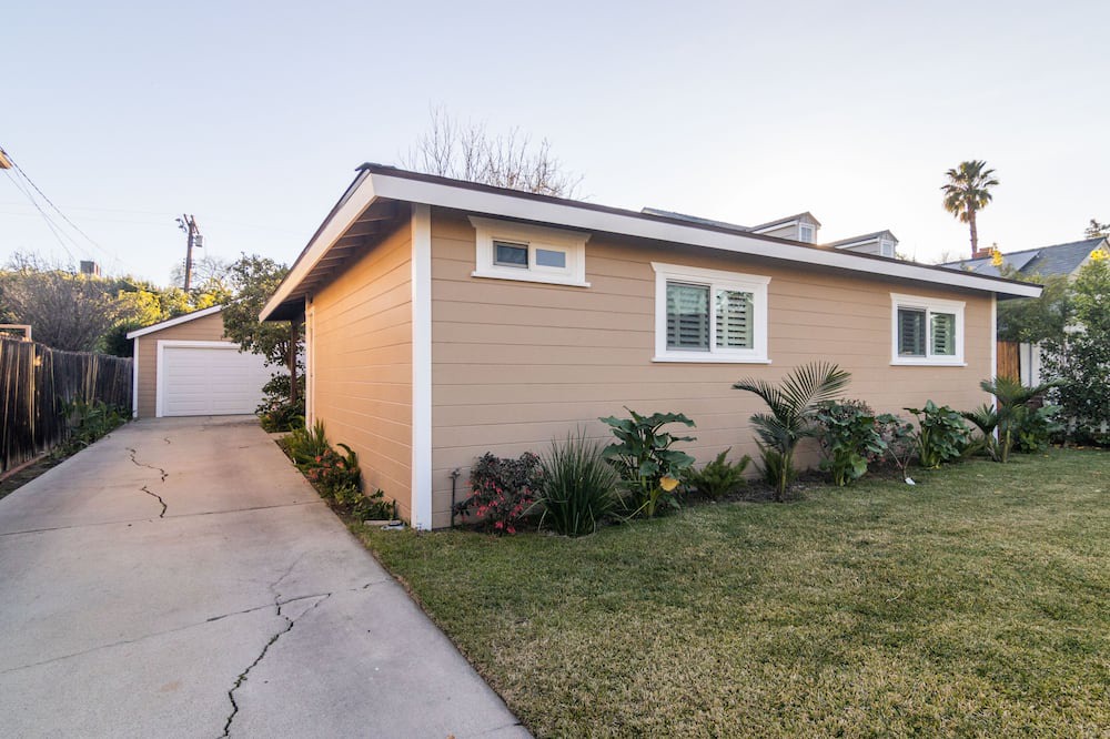 Photo of Outdoor in Sherman Oaks