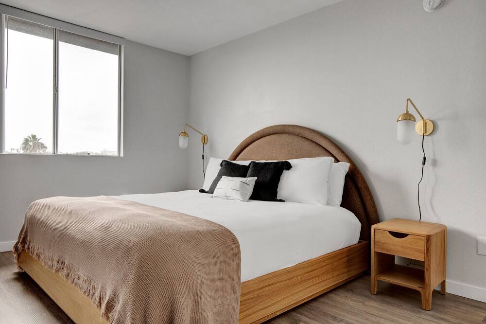 Photo of Bedroom in Rampart Village