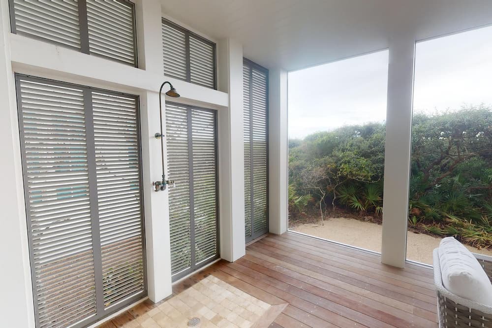 Photo of Patio Balcony in Watercolor
