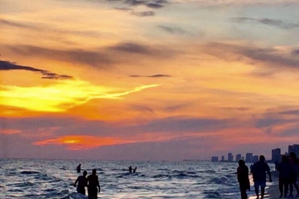 Photo of Others in Biltmore Beach