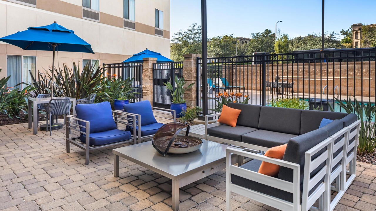 Photo of Patio Balcony in La Sierra