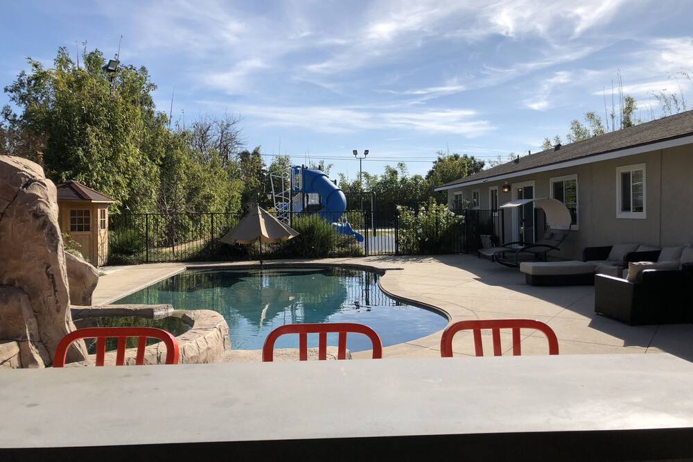 Photo of Outdoor in Northwest Anaheim