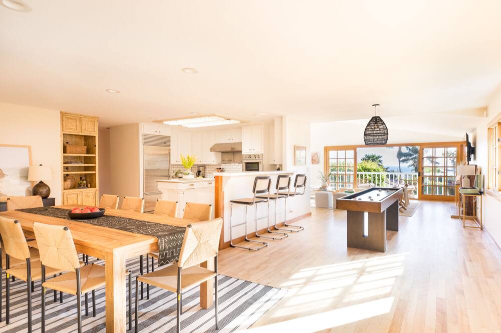 Photo of Patio Balcony in Western Malibu