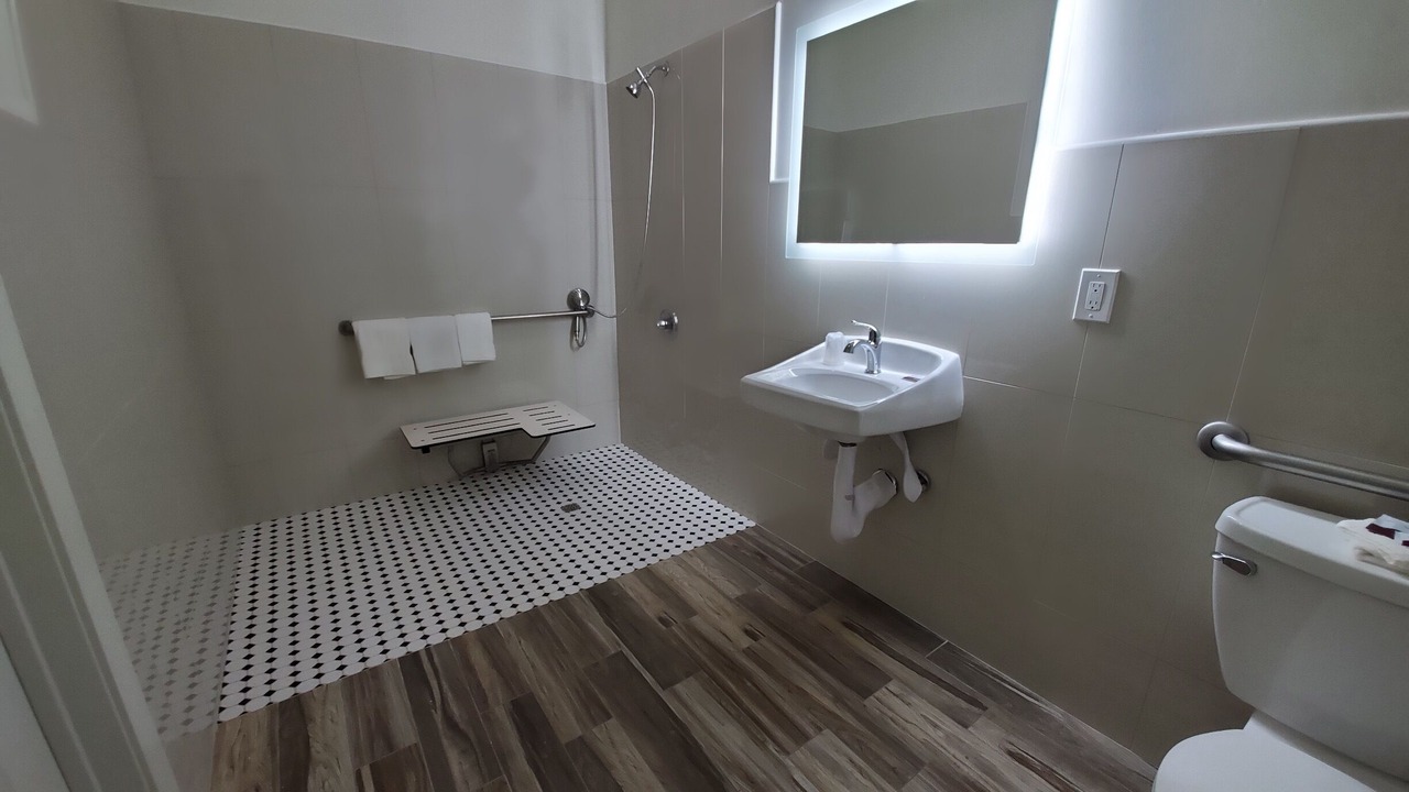 Photo of Bathroom in Inglewood